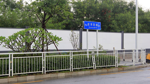 A類鋼結(jié)構(gòu)圍擋全龍骨款-深圳城市建設項目前海工程